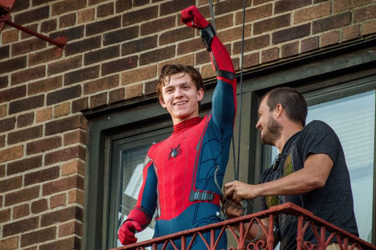 1495018864-happy-tom-holland-spiderman-homecoming