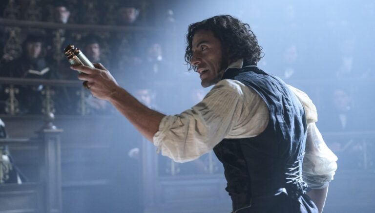 First-Look-Image-of-Oscar-Isaac-as-Doctor-Frankenstein-from-Guillermo-del-Toros-Netflix-movie-Frankenstein