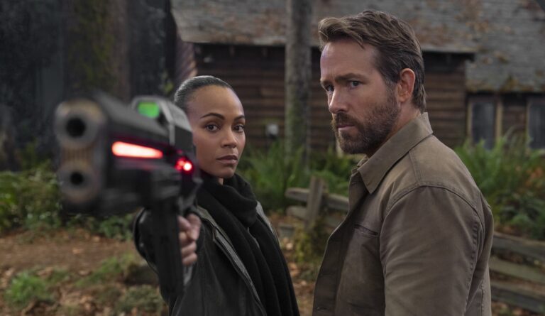 projekt-adama-netflix-film-6-min